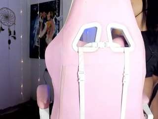 blonde-girl01 Live Webcam on CamSoda