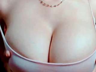 kittyeyess