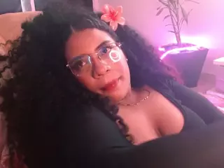 MelanyTylor's Live Sex Cam Show