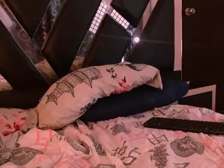 MelanyTylor's Live Sex Cam Show