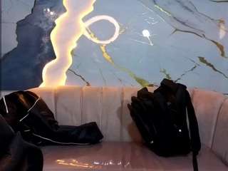 annie-ackerman, female webcam model,  years old, on live webcam