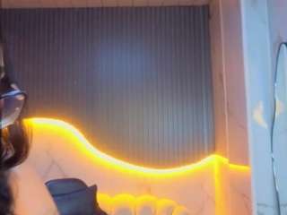 annie-ackerman live cam profile