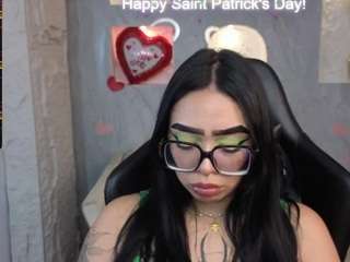 annie-ackerman live cam profile