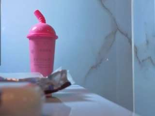 annie-ackerman live cam profile