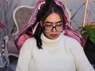 annie-ackerman's CamSoda show and profile