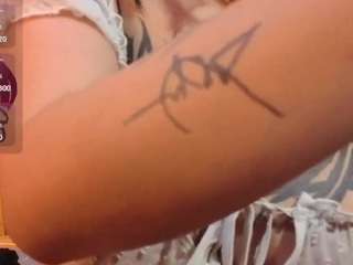 annie-ackerman live webcam show