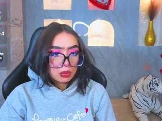 annie-ackerman live webcam show