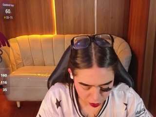 ANNIBIGBOOBS