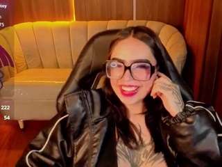 ANNIBIGBOOBS