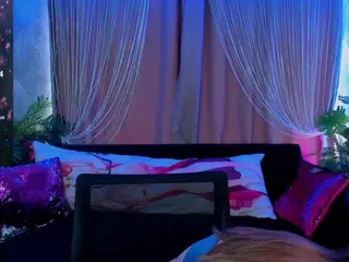 AryaFlower's Live Sex Cam Show