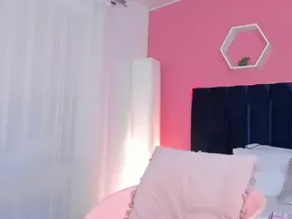 Brit's Live Sex Cam Show