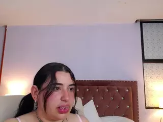 sofya-fh's Live Sex Cam Show