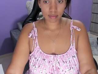 boomsarr from CamSoda