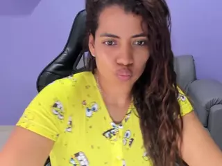 boomsarr's Live Sex Cam Show