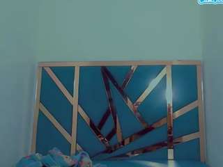 cristall-hotts Live Webcam on CamSoda