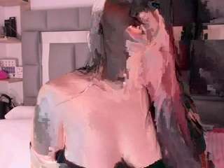 nadia-saadik1 webcam model