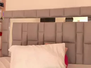 Nadia-saadiK1's Live Sex Cam Show
