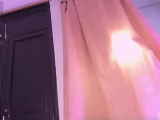 Nadia-saadiK1's Live Sex Cam Show