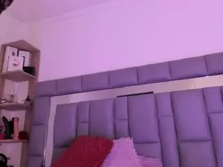 Nadia-saadiK1's Live Sex Cam Show