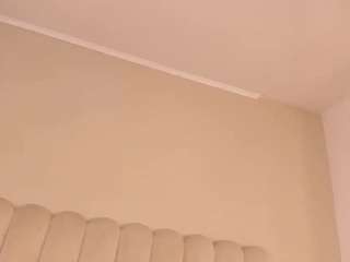  sofii-james chat room