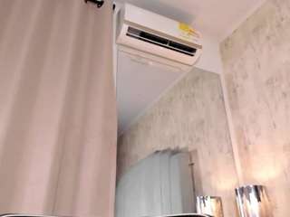 sofii-james Solo live webcam