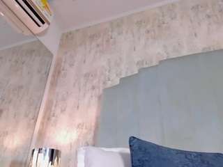 Sofii-james's live stream