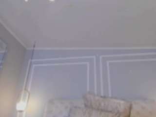 sofii-james Live Webcam on CamSoda