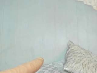 le modèle sofii-james est en webcam porno dans un show sur le site camsoda, il possède les tags suivants: ahegao,shaved,natural,anal,no drinking,no smoking,panty,public,pussy,sexydance,shaved-pussy,lush,solo,spanking,striptease,tattoos,teen-18,toys,twerk,wild