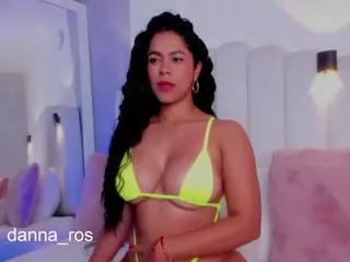 Danna01ross's Live Sex Cam Show