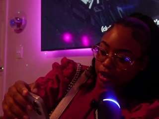 briannabrave live cam profile