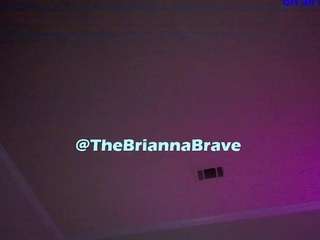 이 모델은 현재 라이브 중입니다. briannabrave