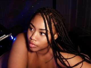 BriannaBrave live cam
