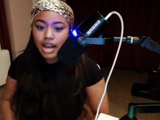 BriannaBrave live cam preview