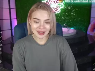 HalleBerryy's Live Sex Cam Show