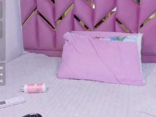 lilaagracee's CamSoda show and profile