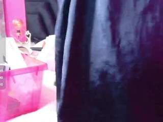 Live webcam model lilaagracee on Soda Cams