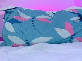 ANTONELLA live webcam show