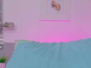 ANTONELLA live webcam show