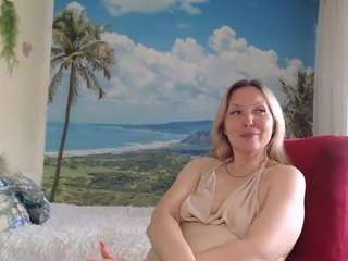 soaring-love Live Webcam on CamSoda