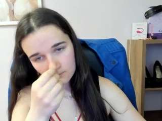 katecherry03's CamSoda show and profile