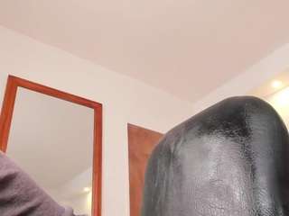 liamariana Live Webcam on CamSoda