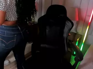 liamariana's Live Sex Cam Show
