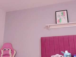 Alexa_Paris