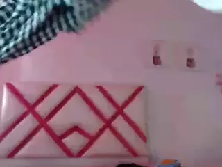 CristalTowers's Live Sex Cam Show