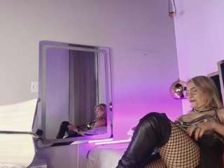 samantha-mature