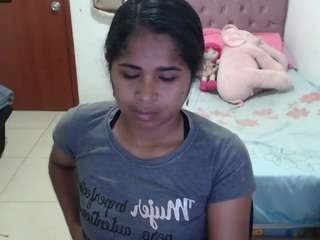 kiara-williambk Live Webcam on CamSoda
