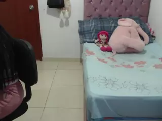 kiara-williambk's Live Sex Cam Show