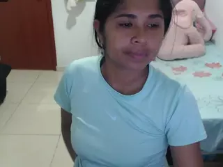 kiara-williambk's Live Sex Cam Show