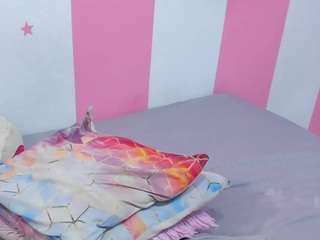 zoe-maria Live Webcam on CamSoda