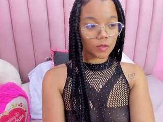 zoe-maria Live Webcam on CamSoda